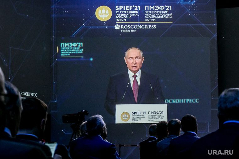 Школьник поправил Путина после оговорки о Северной войне. Видео