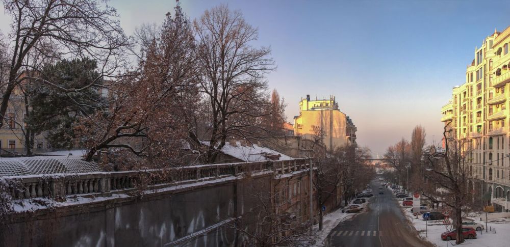 Украинские СМИ сообщили о взрывах в Одесской и Полтавской областях