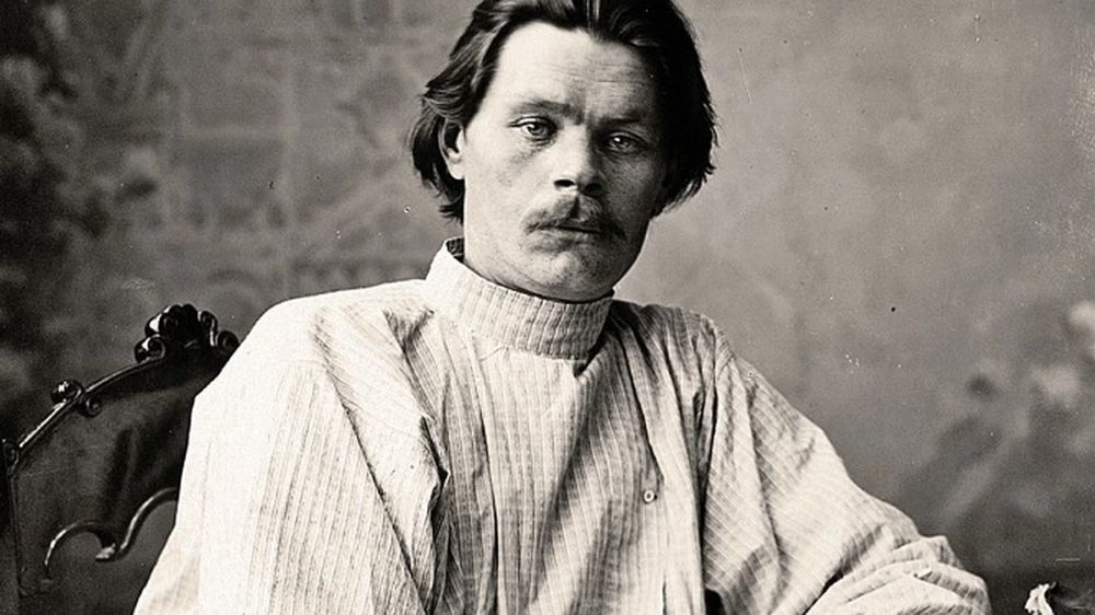 В Полтавской области Украины снесли последний памятник писателю Максиму Горькому