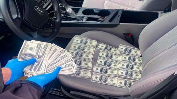       $20 