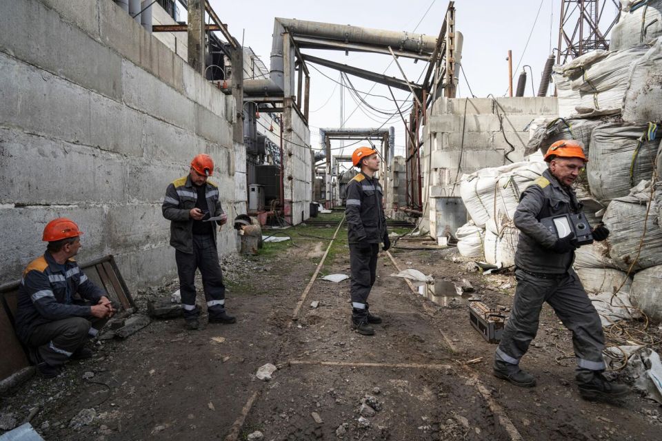 На западе Украины частично обесточен город Ровно, передают СМИ