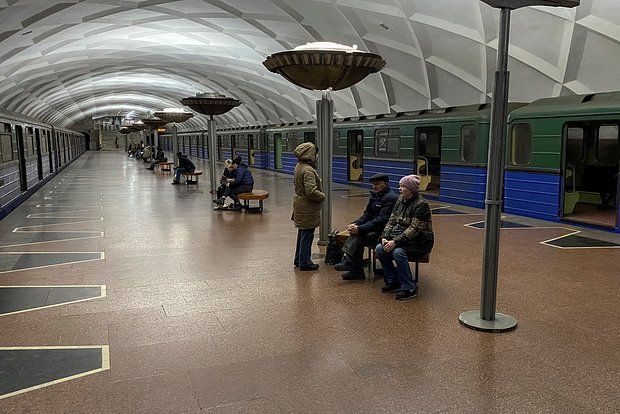 В Киеве отключилось электричество на некоторых станциях метро