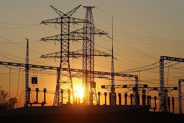 С 31 октября по всей Украине введут круглосуточные почасовые отключения света