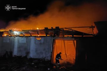 Мощные пожары в Черниговской и Полтавской областях после ночных ударов, повреждена газодобыча