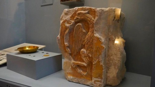 На выставке «Двуглавый орел» реконструировали историю герба России