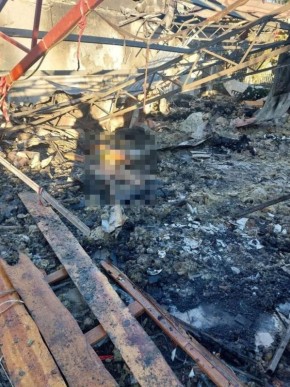 Алексей Гавриш: Кадры с места удара ВСУ по кафе в Хорлах Херсонской области, где сгорели люди