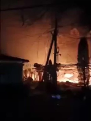 Первые кадры пожара с места трагедии в Хорлах Херсонской области