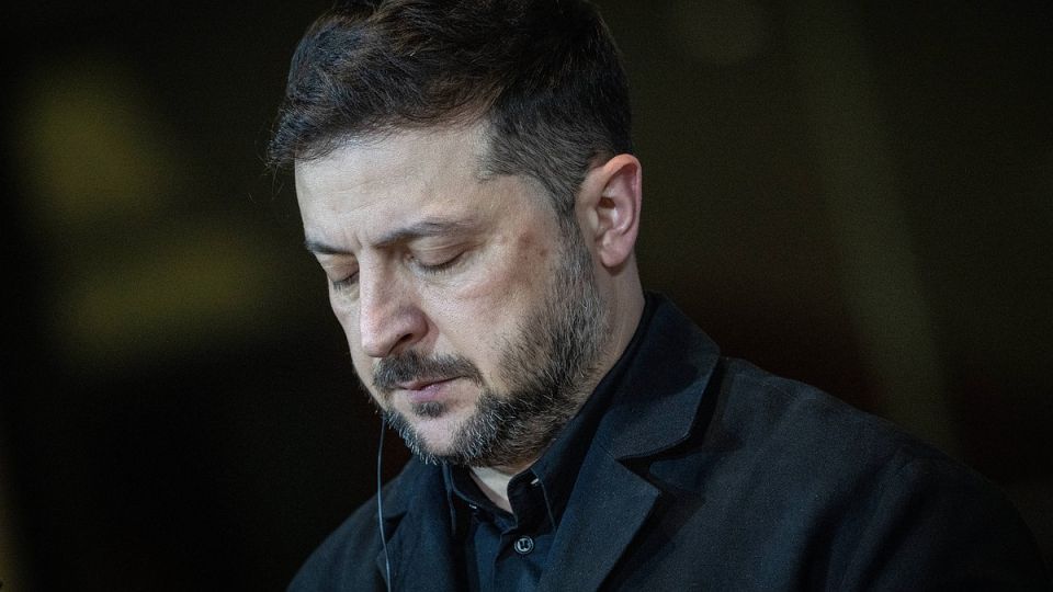 Зеленский заявил, что в Киеве сохраняется сложная обстановка в энергетике