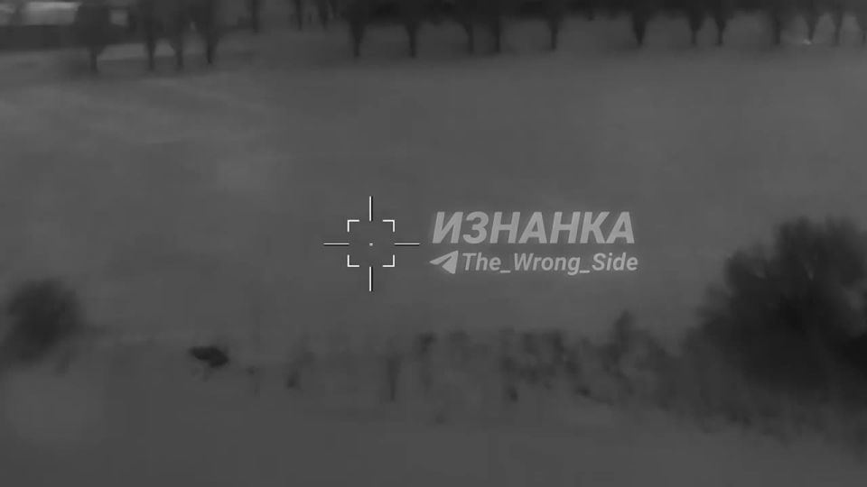 ️ Недавнее поражение хранилища ГСМ с применением БпЛА "Герань" в районе н.п. Качаново Полтавской области