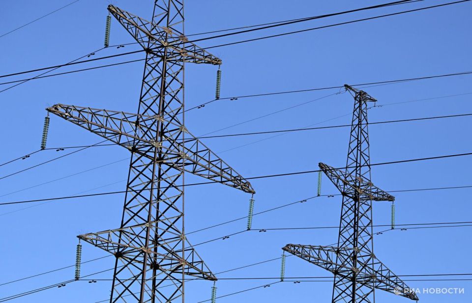 Часть абонентов в трех областях Украины осталась без света