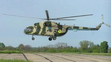 На Украине сообщили о гибели четырех членов экипажа украинского вертолета Ми-8 из 16-й бригады армейской авиации «Броды»: командира экипажа, летчика-штурмана, бортового техника и воздушного стрелка