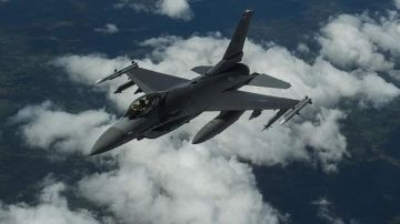 �� ������� ������ ������������ �������� ����������� F-16